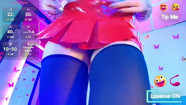 Juliet 1  online show from 11/12/25, 04:18