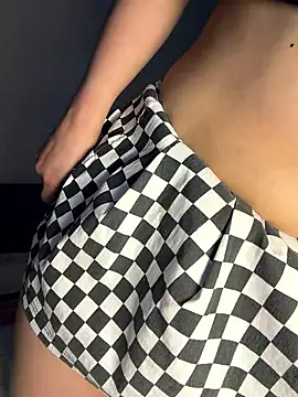 Romy-R-O online show from 01/14/26, 02:33