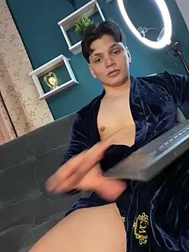 pinksmile 1 online show from 03/28/26, 03:39