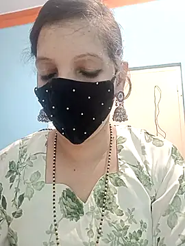 Snapshot of Priyaa_telugu chatting on 11/21/25, 05:11 Priyaa telugu online show from 11/21/25, 05:11