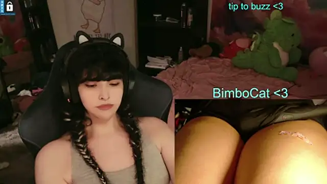 Snapshot of BimboCat chatting on 05/17/26, 11:12 BimboCat online show from 05/17/26, 11:12