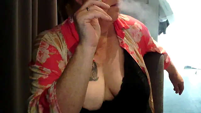 Sylviastar46 online show from 06/03/26, 04:01