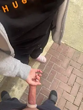 Teeny-Slut18 online show from 05/16/26, 06:43