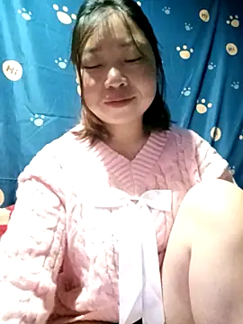 julybe online show from 12/03/25, 11:03