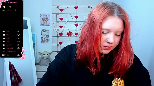 FoxPlayXX online show from 03/05/26, 09:33