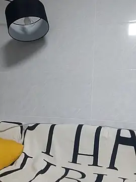 Snapshot of tian7788 chatting on 11/22/25, 10:14 tian7788 online show from 11/22/25, 10:14