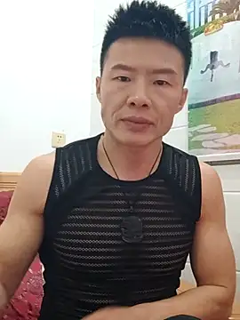 Snapshot of tian7788 chatting on 12/04/25, 01:09 tian7788 online show from 12/04/25, 01:09