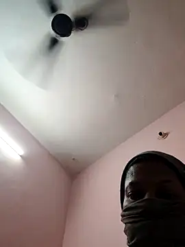 Snapshot of pujapujarrrr chatting on 11/01/25, 08:11 pujapujarrrr online show from 11/01/25, 08:11