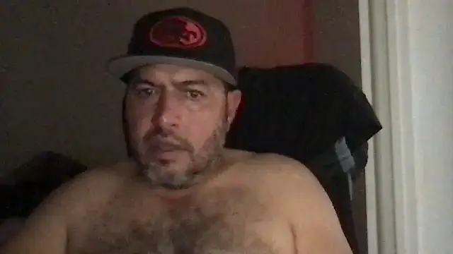 ezrah23 online show from 12/01/25, 08:03