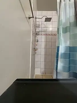 ezrah23 online show from 02/05/26, 07:07