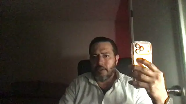 ezrah23 online show from 04/06/26, 01:56