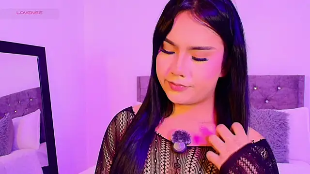 Vale prado online show from 12/19/25, 11:17