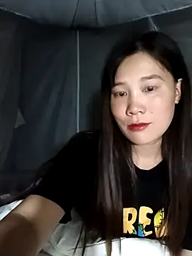 Snapshot of -Lana-123 chatting on 10/31/25, 09:49 -Lana-123 online show from 10/31/25, 09:49