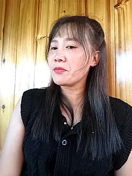 Snapshot of -Lana-123 chatting on 11/07/25, 02:33 -Lana-123 online show from 11/07/25, 02:33