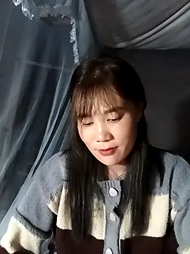 Snapshot of -Lana-123 chatting on 11/09/25, 11:41 -Lana-123 online show from 11/09/25, 11:41