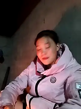 Snapshot of -Lana-123 chatting on 11/30/25, 01:15 -Lana-123 online show from 11/30/25, 01:15