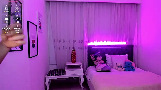 Luna Jonnes1 online show from 02/10/26, 11:25