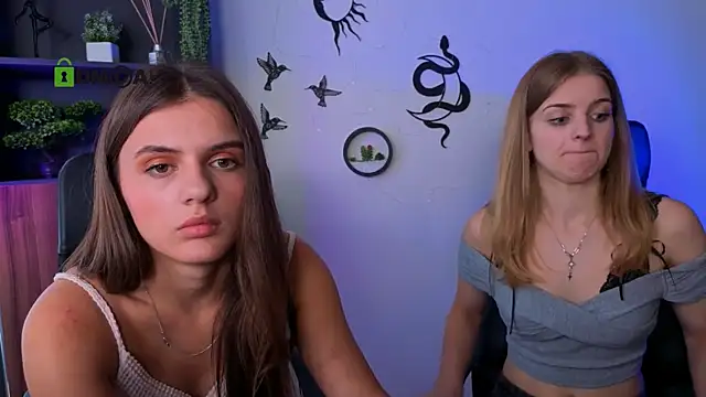 lisa dark  online show from 07/28/26, 02:13
