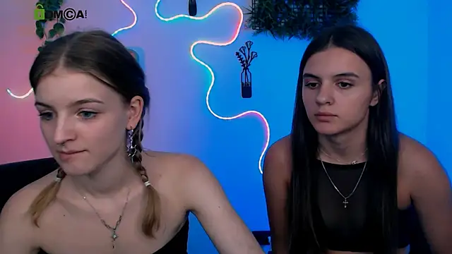 lisa dark  online show from 08/03/26, 10:10