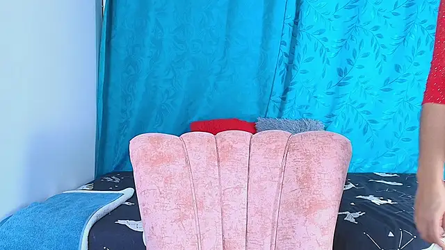 alana pink95 online show from 05/11/26, 12:00