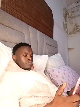 Lucile Carrie online show from 11/05/25, 09:20