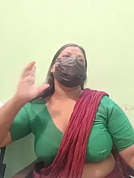 Snapshot of tamil_Nithya_J chatting on 06/07/26, 11:14 tamil Nithya J online show from 06/07/26, 11:14