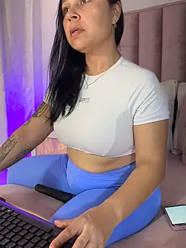 Natural BIGASS Nina online show from 04/13/26, 07:19