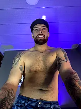 Snapshot of Thorevans2424 chatting on 12/19/25, 07:26 Thorevans2424 online show from 12/19/25, 07:26