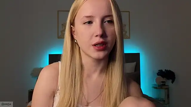 adele armass online show from 12/13/25, 10:15