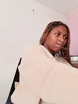 EvonyFoxxx online show from 06/14/26, 06:21