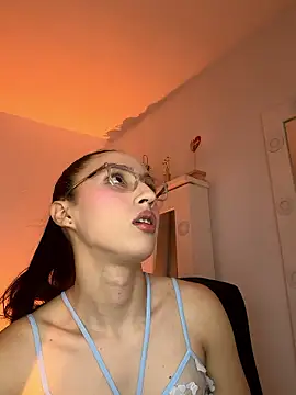 Snapshot of BabyLauritaa chatting on 01/13/26, 10:15 BabyLauritaa online show from 01/13/26, 10:15