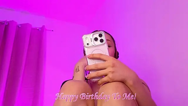 Snapshot of BabyLauritaa chatting on 01/14/26, 10:25 BabyLauritaa online show from 01/14/26, 10:25