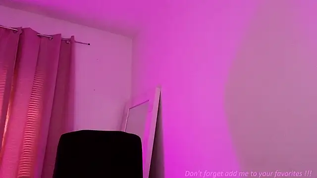 Snapshot of BabyLauritaa chatting on 02/02/26, 07:01 BabyLauritaa online show from 02/02/26, 07:01