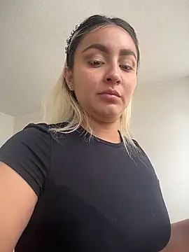 Elina Hills online show from 03/07/26, 03:09