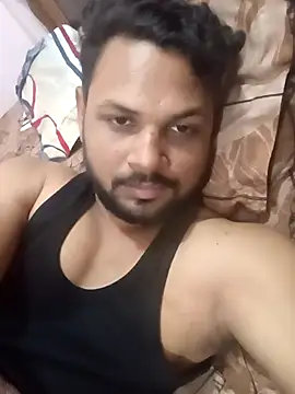 itzSameer1 online show from 12/18/25, 02:50