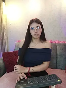 Valk submissive online show from 03/26/26, 12:22