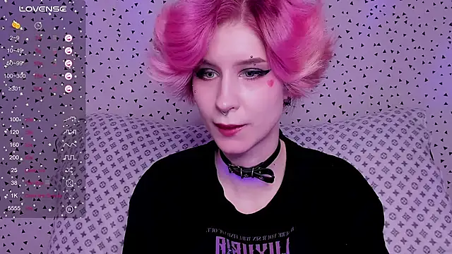 Angel Julles online show from 05/31/26, 06:09