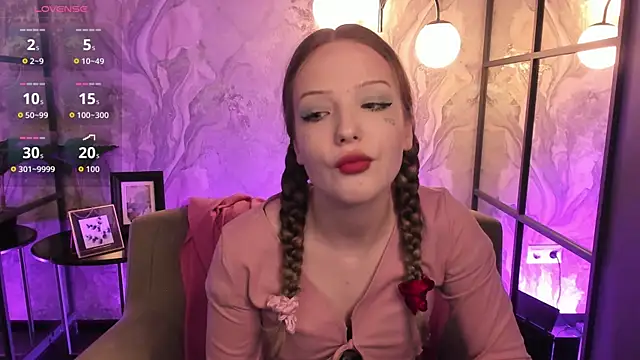 Snapshot of Iris_Fresh chatting on 11/23/25, 09:47 Iris Fresh online show from 11/23/25, 09:47