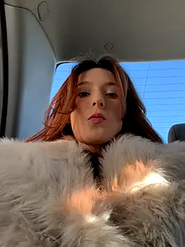 LilluKatten online show from 12/16/25, 09:36