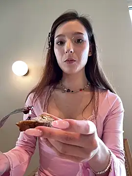 LilluKatten online show from 02/04/26, 10:21