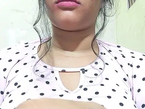 Nancy queen001 online show from 11/08/25, 09:13