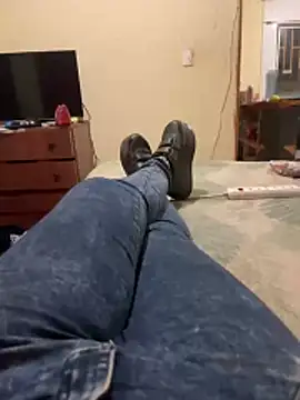 Snapshot of gatitaamelosa chatting on 12/21/25, 06:20 gatitaamelosa online show from 12/21/25, 06:20