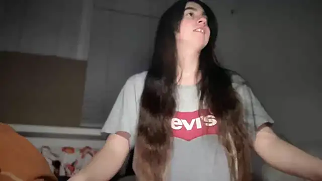 ShizukuHunter online show from 11/13/25, 10:08