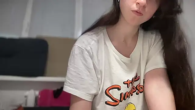 ShizukuHunter online show from 11/18/25, 09:03