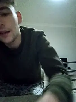 yasinesra757  online show from 04/02/26, 08:39