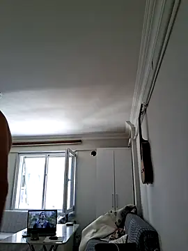 yasinesra757  online show from 07/20/26, 10:50