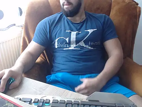 strongcoffee10 online show from 11/11/25, 09:42