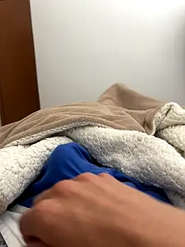 ricoenovo online show from 11/29/25, 03:48