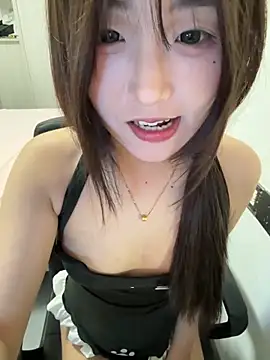 minnie566 online show from 04/14/26, 07:47