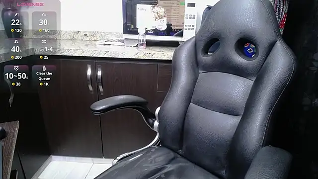 umatrayi  online show from 11/25/25, 11:43